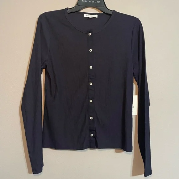 Free Assembly Navy Ribbed Button-Front Cardigan Medium BNWT - Picture 1 of 4
